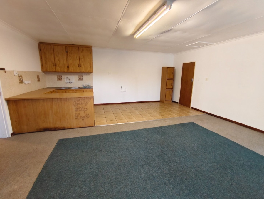 To Let 1 Bedroom Property for Rent in Pellissier Free State
